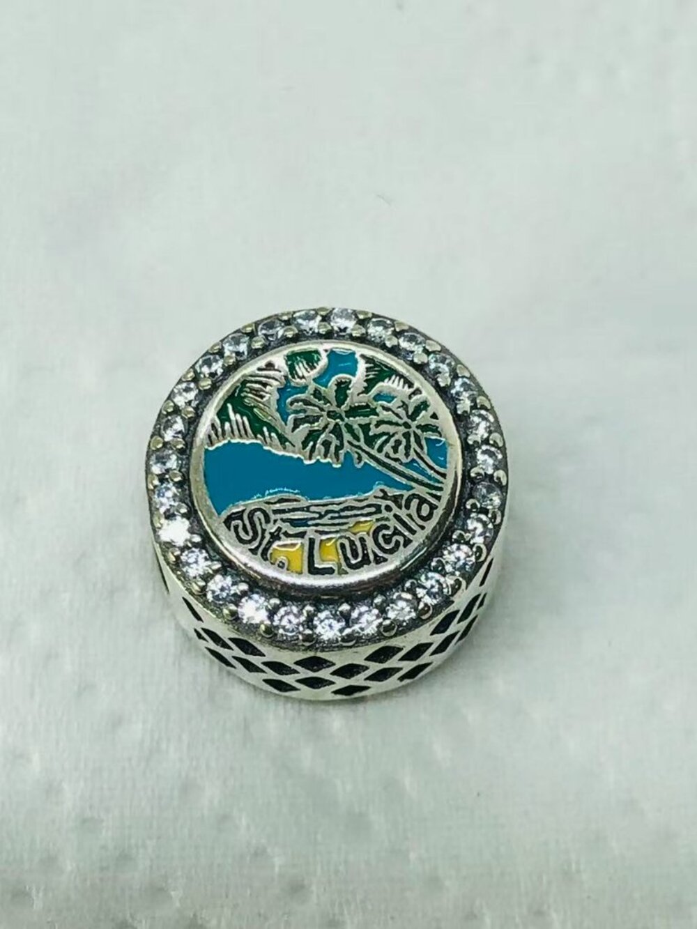 ✨ ✨Pandora Saint Lucia Beach Exclusive Bead Charm